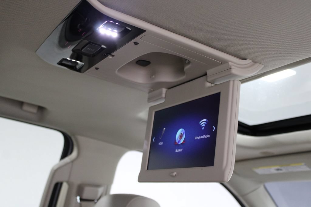 Used 2020 Cadillac Escalade Premium Luxury AWD/4WD image 32