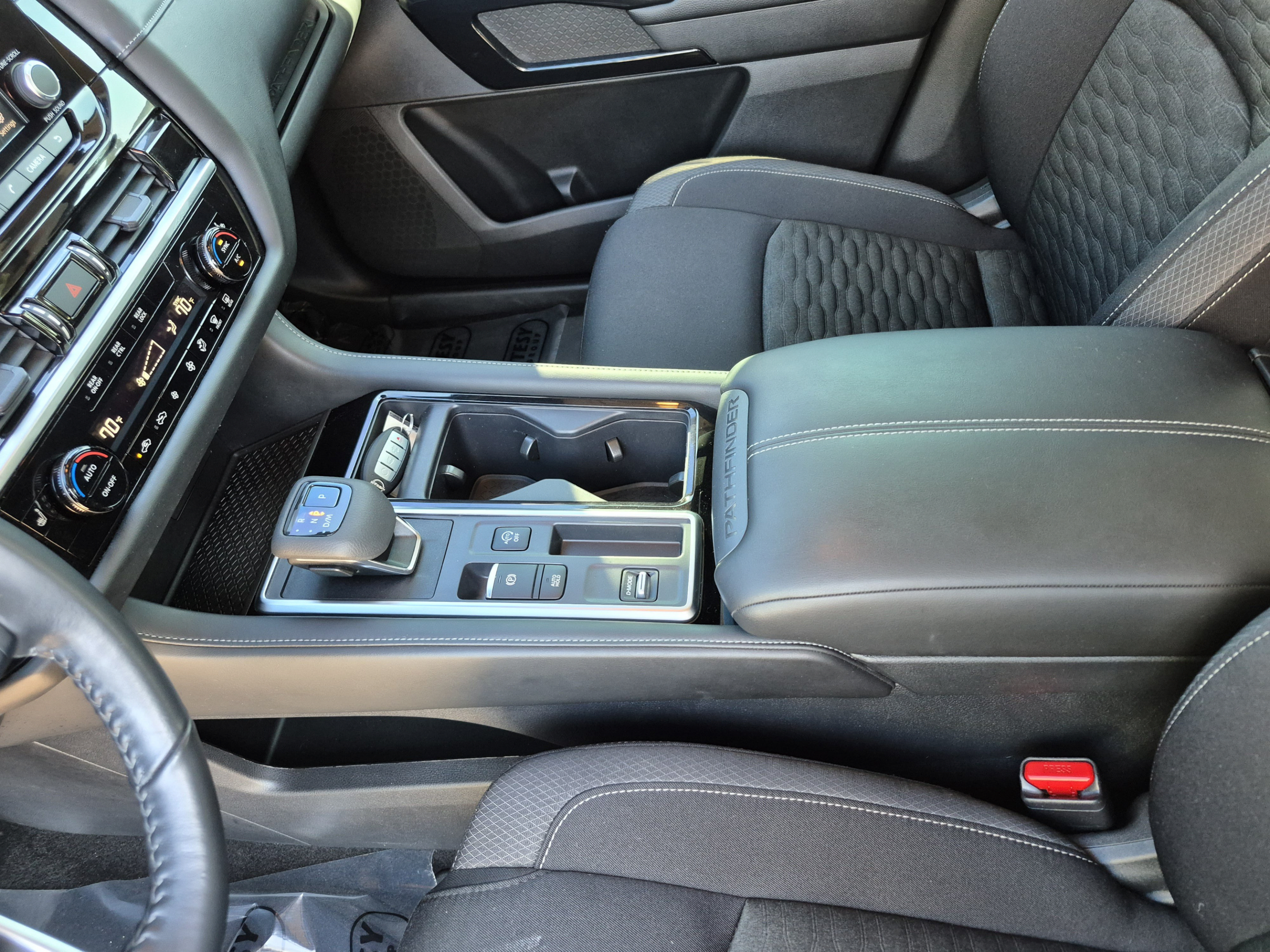 Certified 2022 Nissan Pathfinder SV FWD image 23