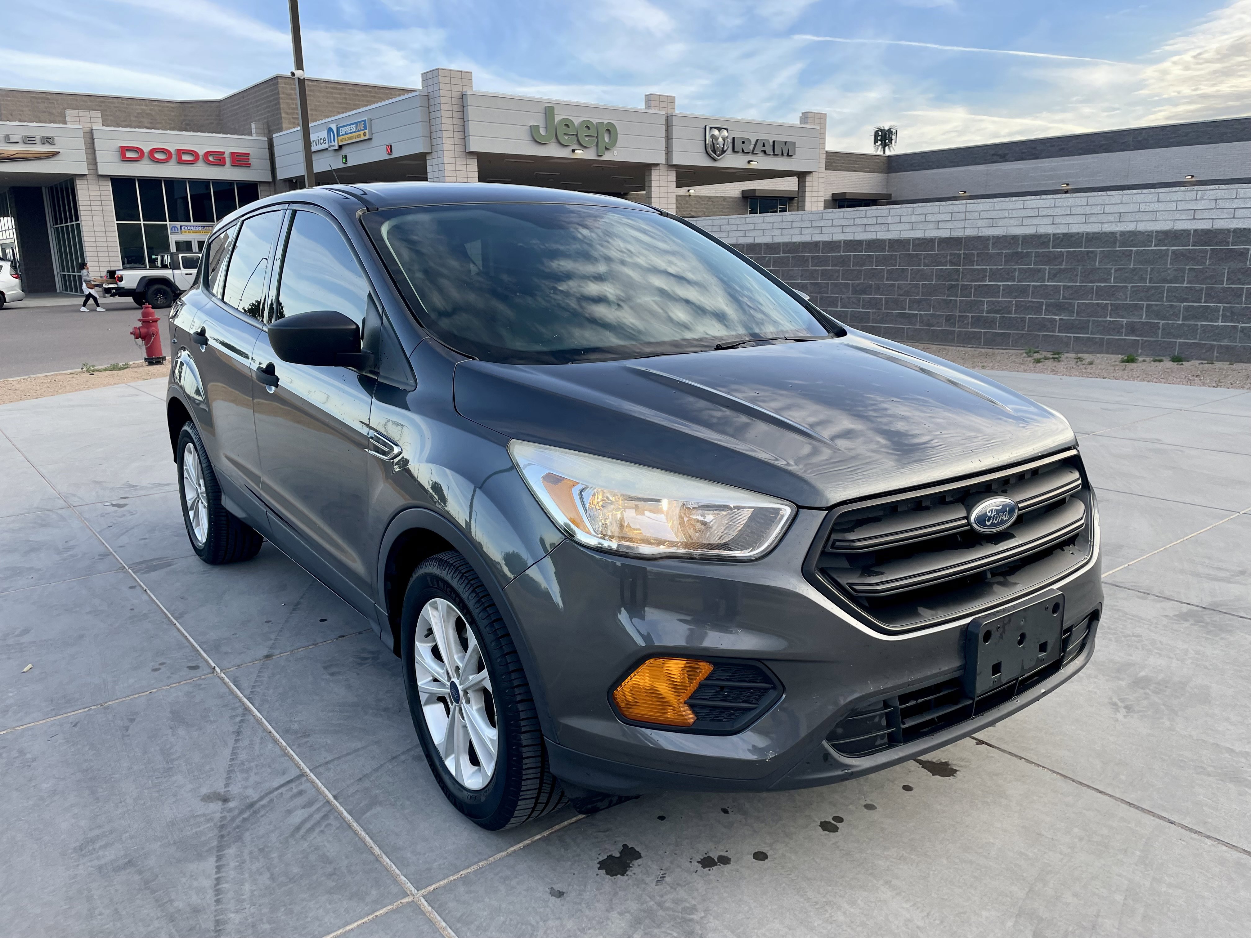 Used 2017 Ford Escape S image 7