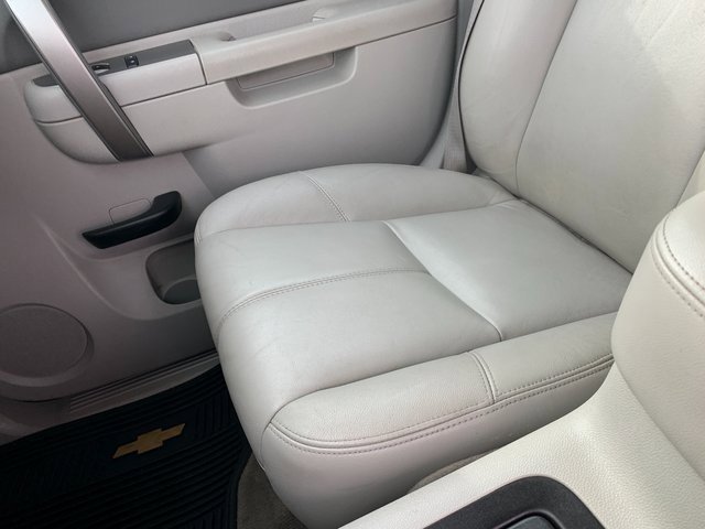 Used 2013 Chevrolet Silverado 3500 LT w/ Interior Plus Package image 29