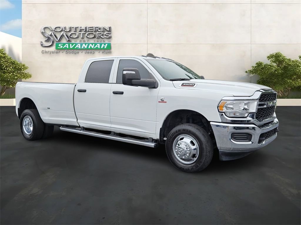 Used 2023 RAM 3500 Tradesman w/ Chrome Appearance Group image 7