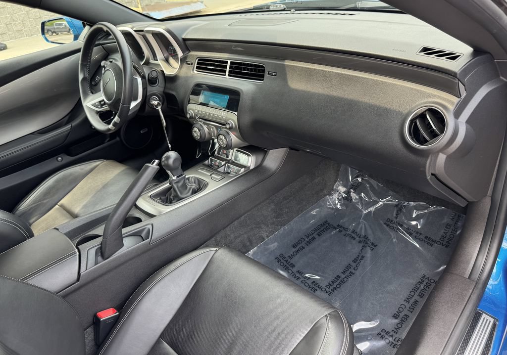 Used 2010 Chevrolet Camaro SS w/ RS Package RWD image 28