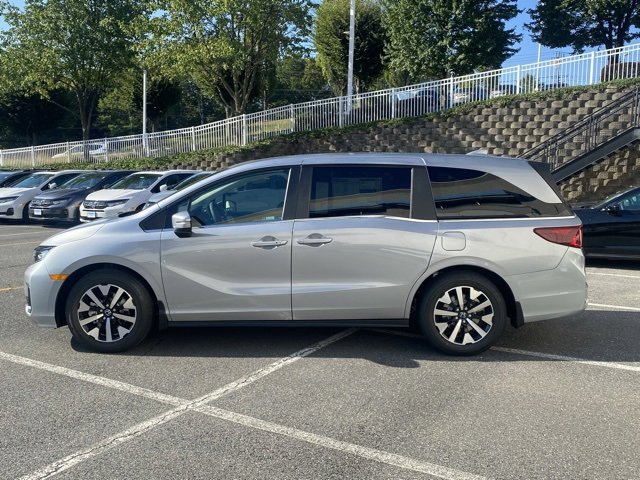 New 2026 Honda Odyssey EX-L image 4