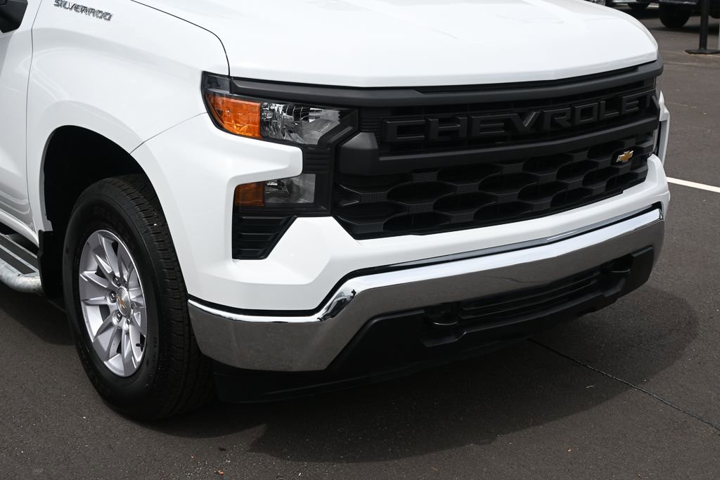 Used 2025 Chevrolet Silverado 1500 W/T image 29
