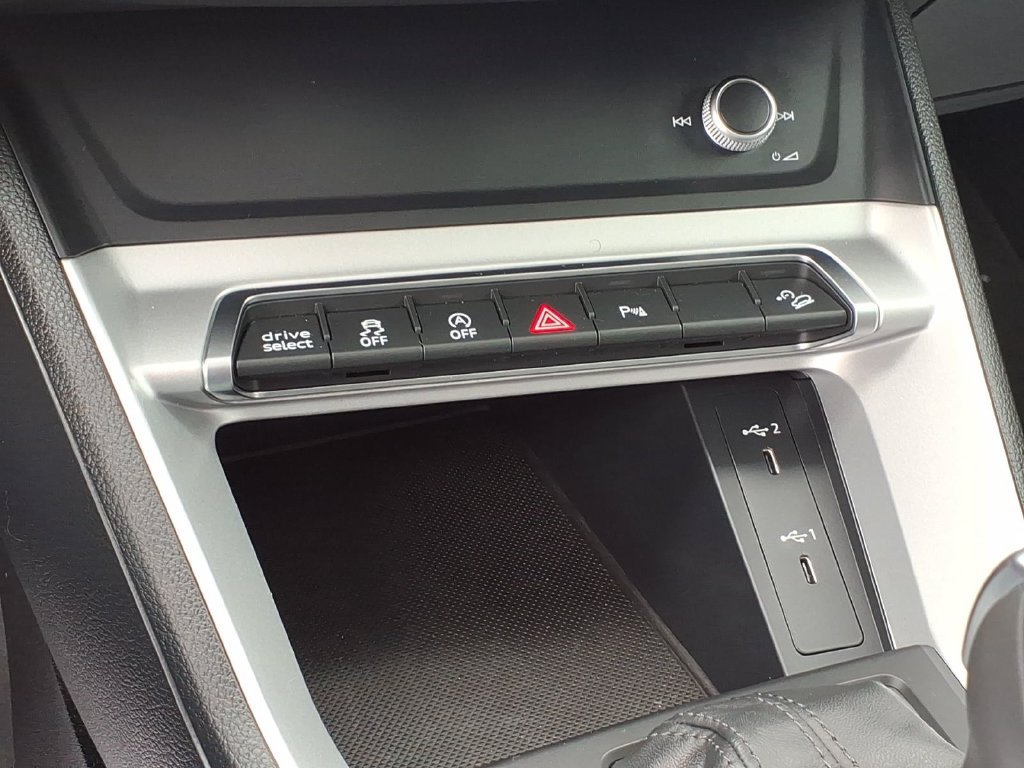 Used 2025 Audi Q3 2.0T Premium AWD/4WD image 20