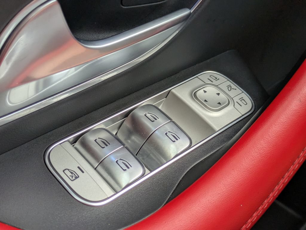 Used 2024 Mercedes-Benz GLE 53 AMG 4MATIC image 25