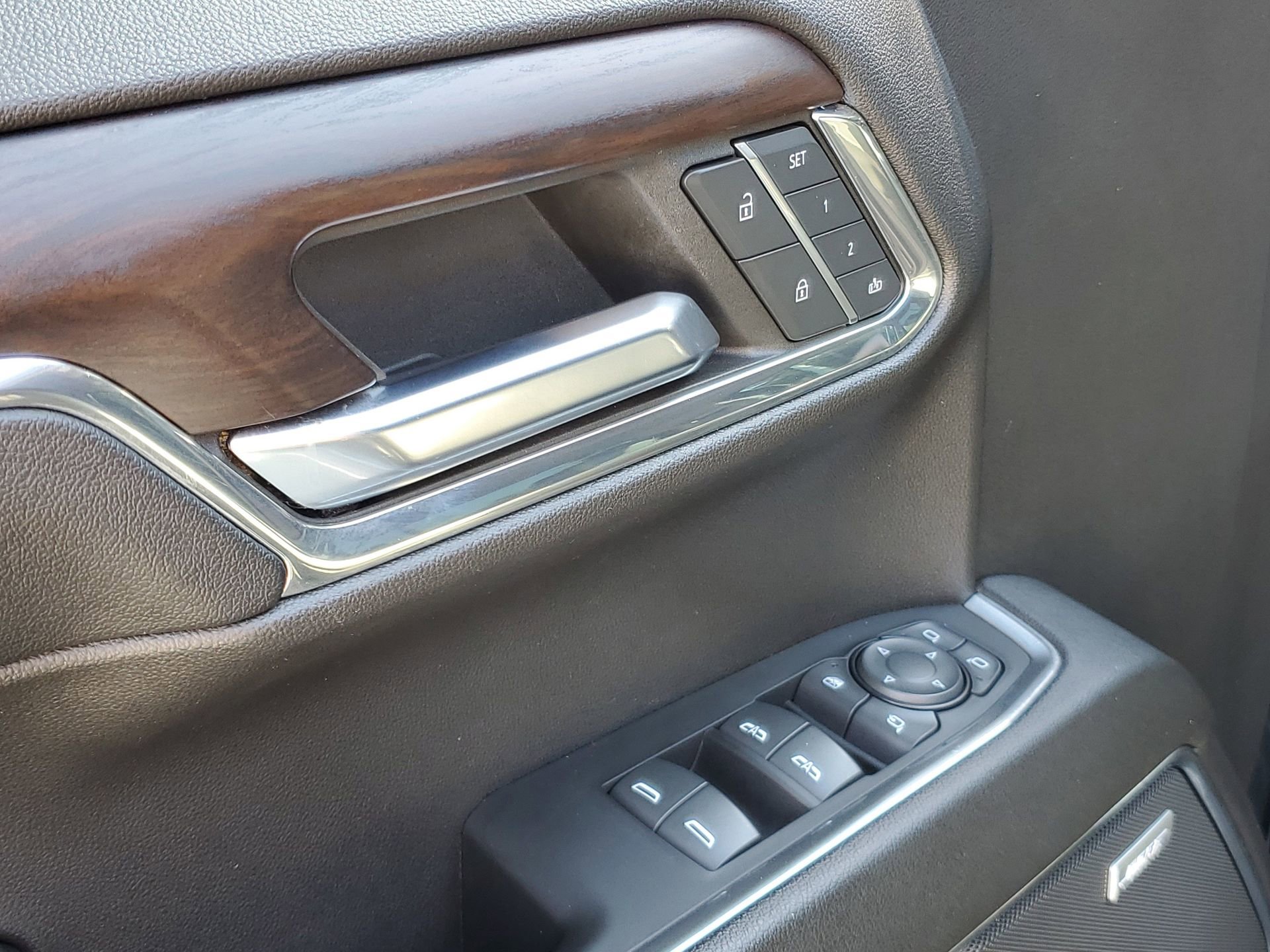 Used 2023 GMC Sierra 1500 SLT w/ SLT Premium Package image 20