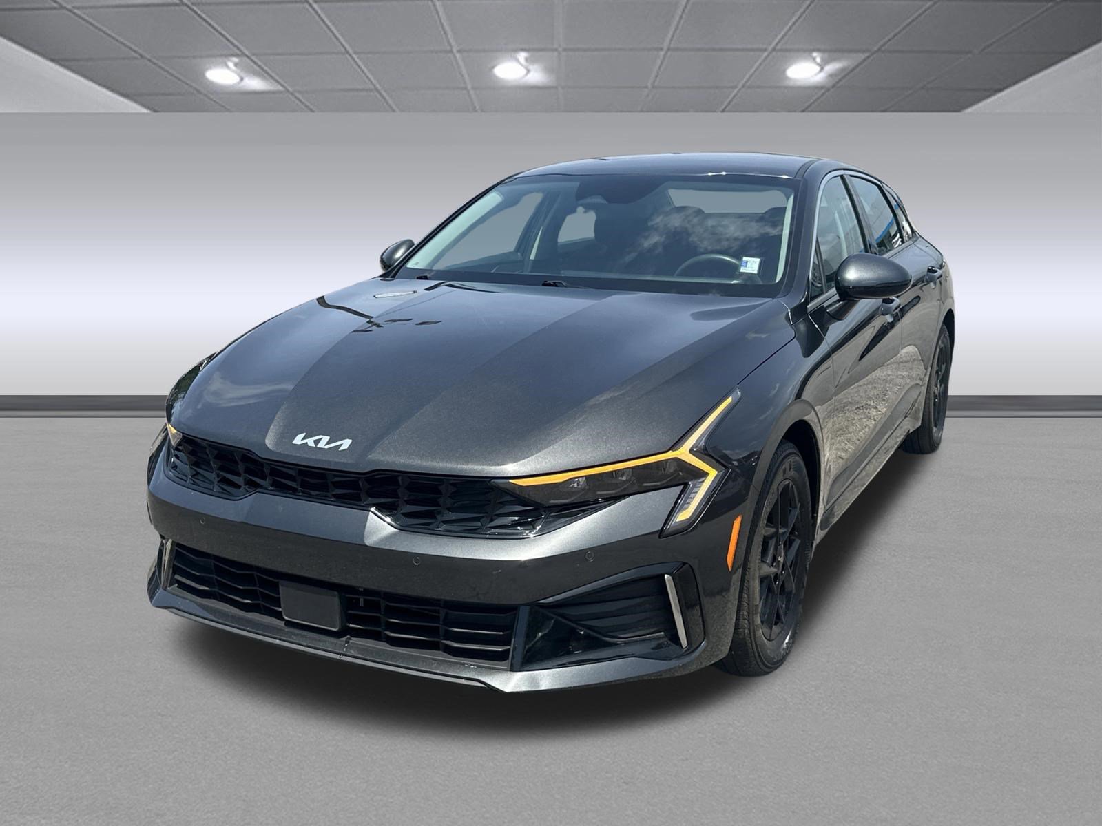 Used 2025 Kia K5 LXS FWD image 7
