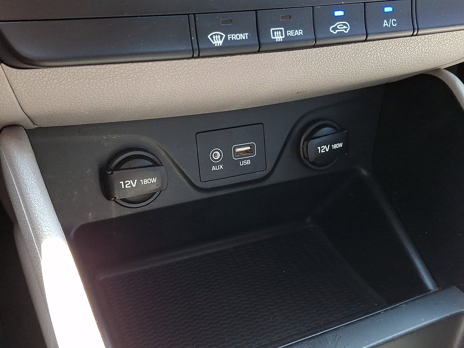 Used 2019 Hyundai Tucson SE w/ Cargo Package AWD/4WD image 24