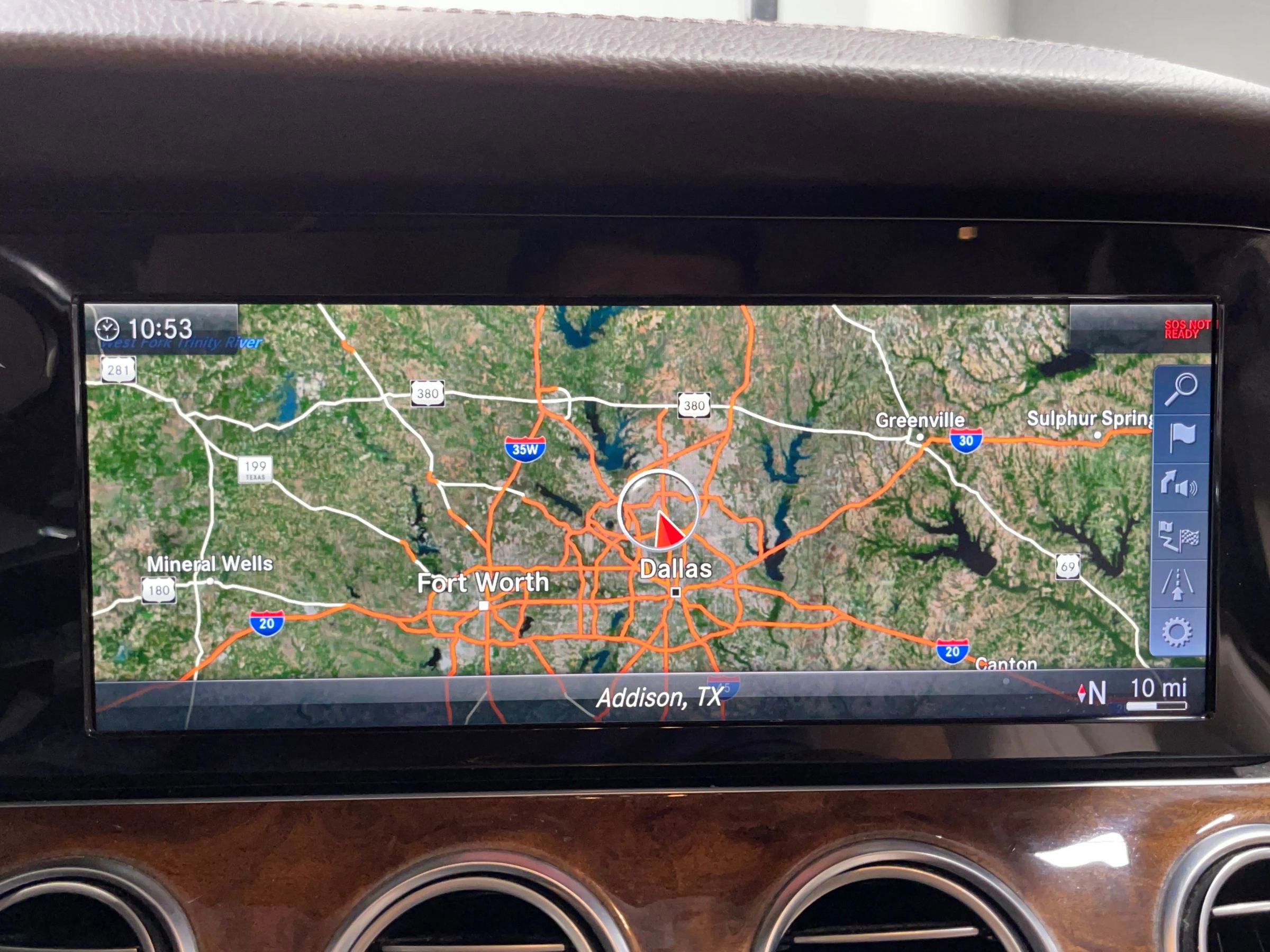 Used 2017 Mercedes-Benz E 300 4MATIC w/ Premium 1 Package image 44