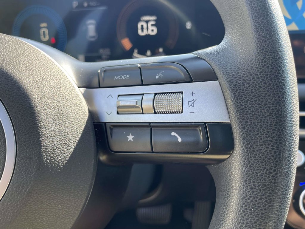 Used 2025 Hyundai Tucson SEL FWD image 19