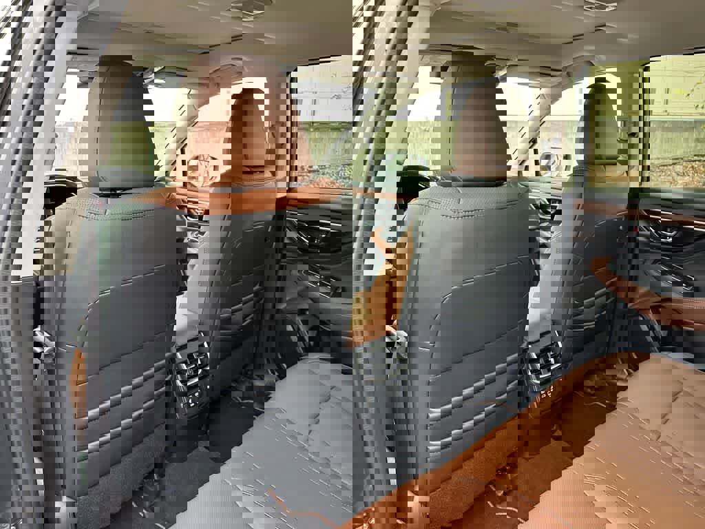 Used 2023 Subaru Outback Touring image 12