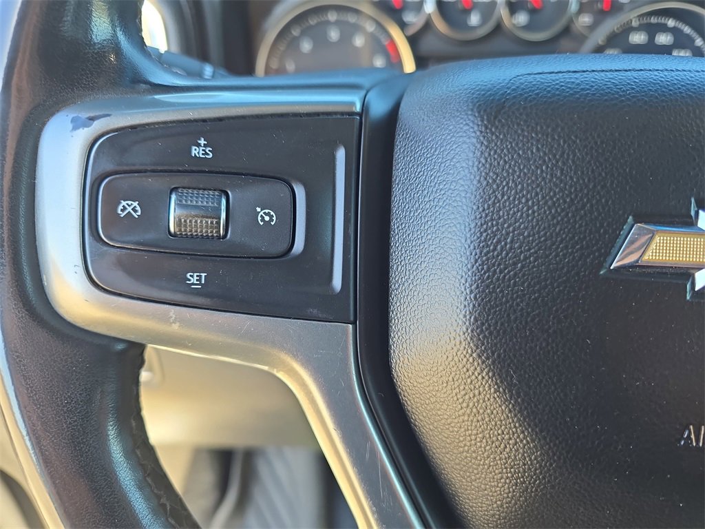 Used 2023 Chevrolet Silverado 2500 LT image 17