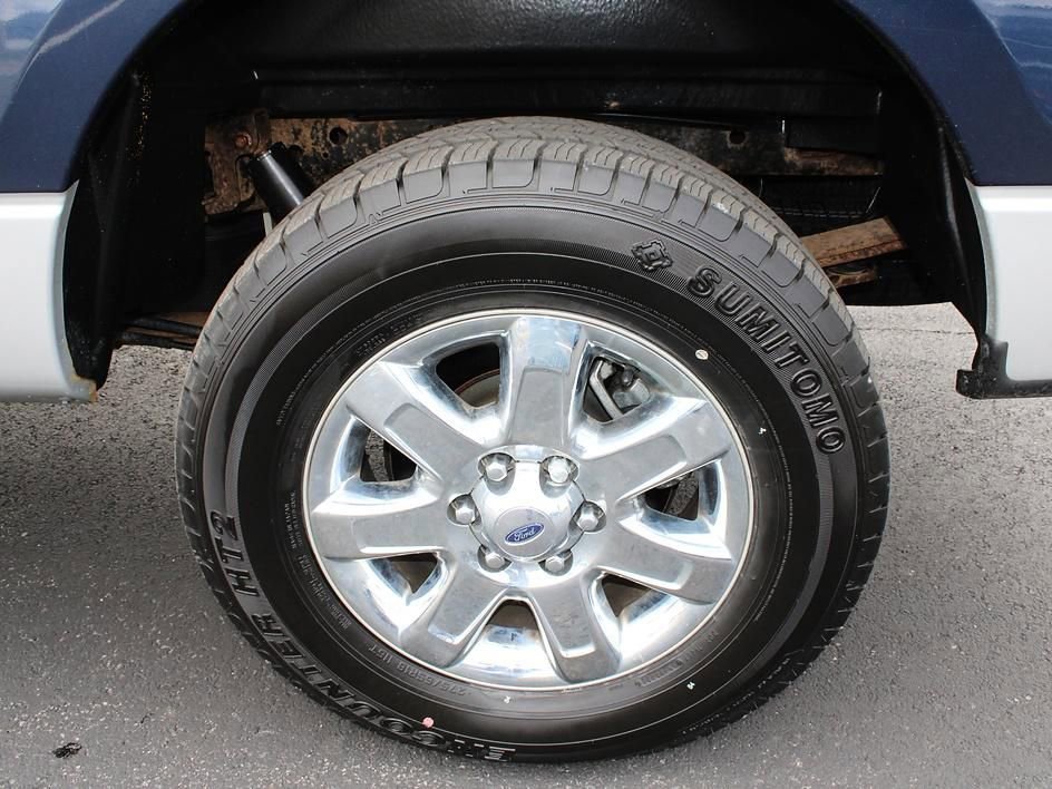 Used 2013 Ford F150 XLT w/ Luxury Equipment Group image 8