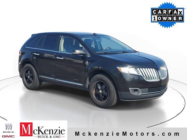 Used 2013 Lincoln MKX FWD image 1