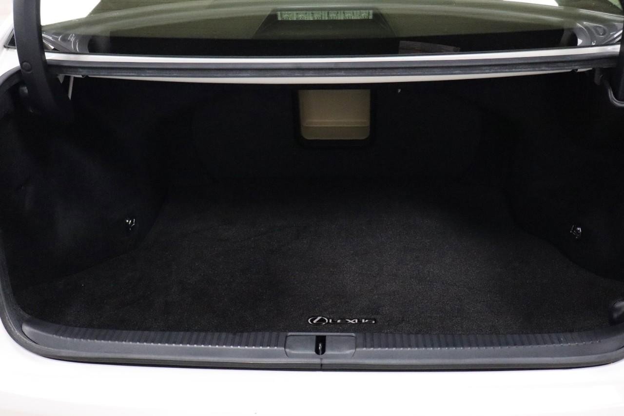 Used 2016 Lexus ES 350 w/ Luxury Package w/Wood Trim image 19