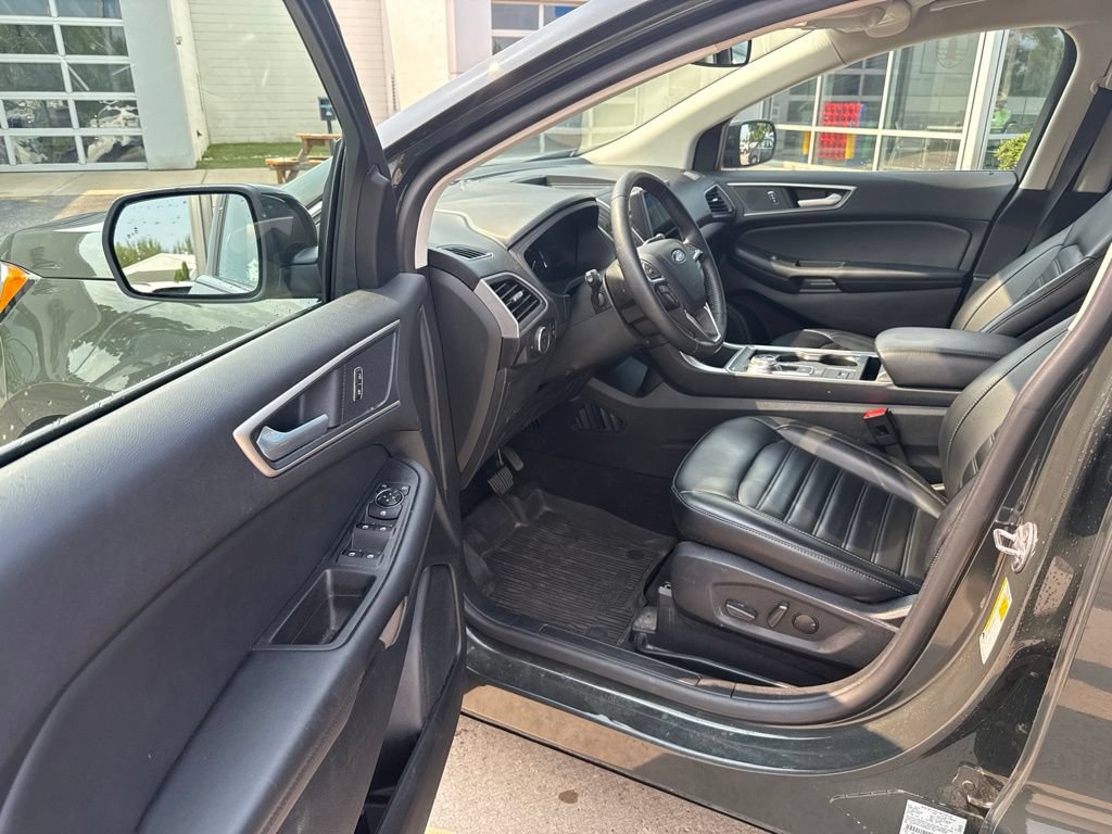 Used 2024 Ford Edge SEL w/ Convenience Package AWD/4WD image 10