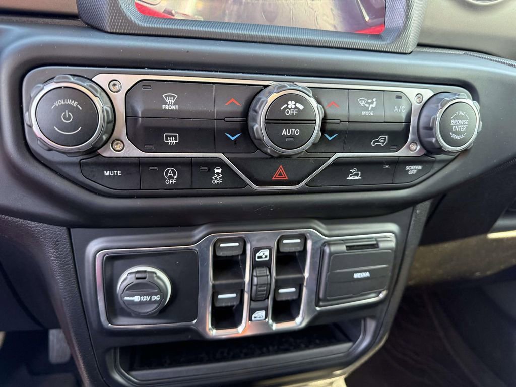 Used 2020 Jeep Gladiator Sport w/ Quick Order Package 24S image 21