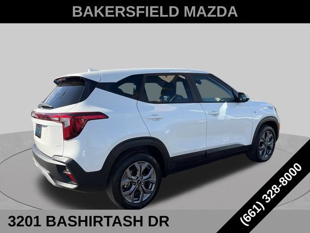 Used 2026 Kia Seltos LX AWD/4WD image 5