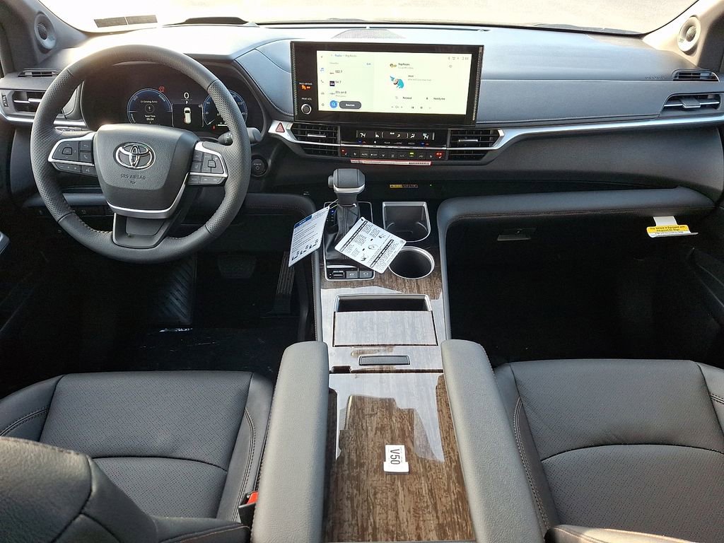 New 2026 Toyota Sienna Platinum AWD/4WD image 11