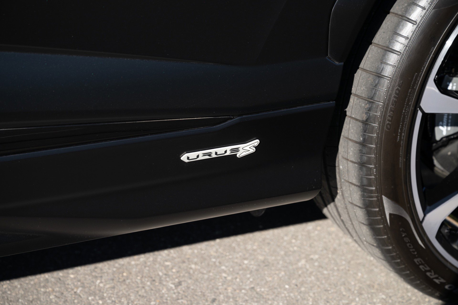 Used 2024 Lamborghini Urus S AWD/4WD image 9