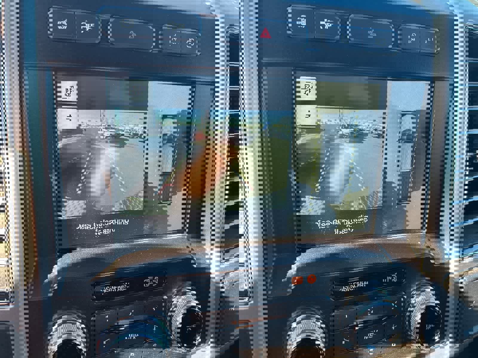 Used 2019 Ford F350 Platinum w/ Platinum Ultimate Package image 57