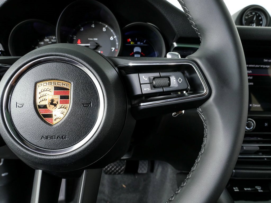 New 2026 Porsche Macan image 11