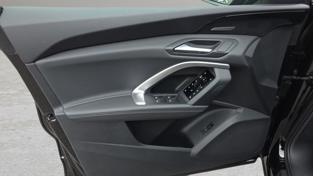 Used 2025 Audi Q5 Prestige image 9