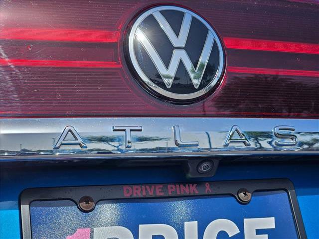 Used 2024 Volkswagen Atlas Cross Sport SE FWD image 30