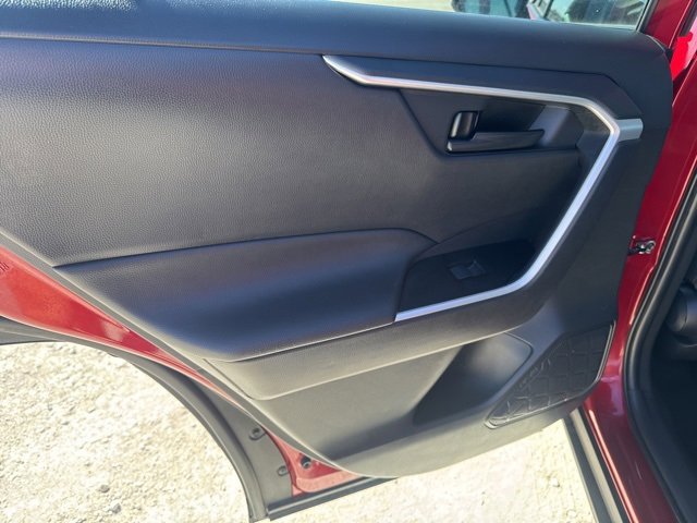 Used 2024 Toyota RAV4 LE image 21