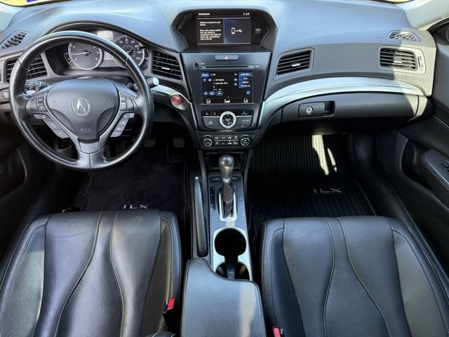 Used 2020 Acura ILX w/ Premium Package FWD image 10