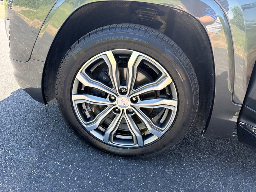 Used 2020 GMC Terrain Denali w/ Denali Premium Package image 30