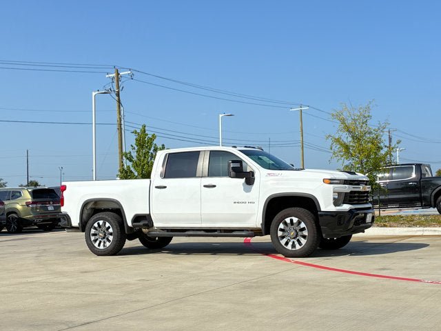 Used 2025 Chevrolet Silverado 2500 Custom w/ Custom Value Package AWD/4WD image 6