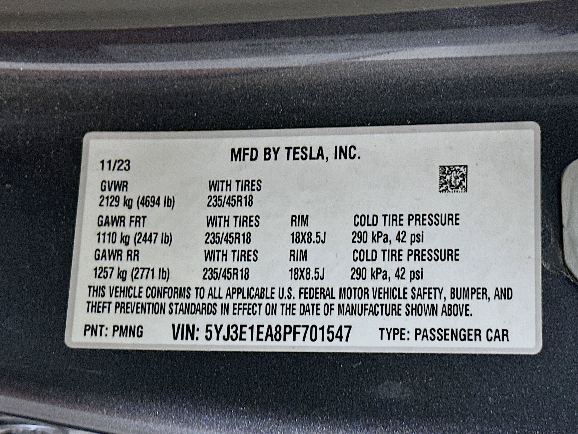 Used 2023 Tesla Model 3 Standard Range RWD image 12
