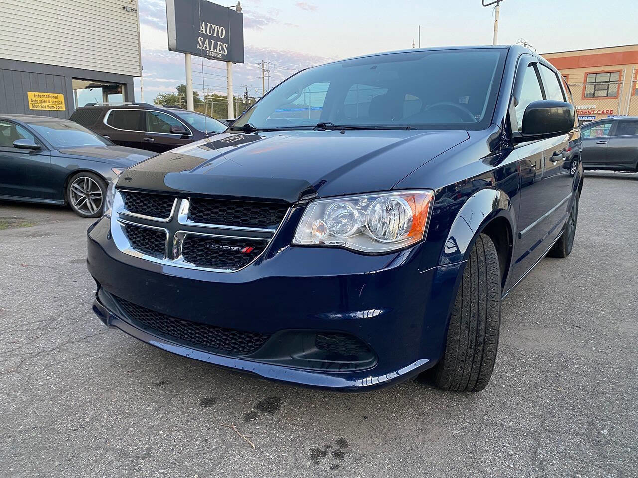 Used 2014 Dodge Grand Caravan American Value Package FWD image 37