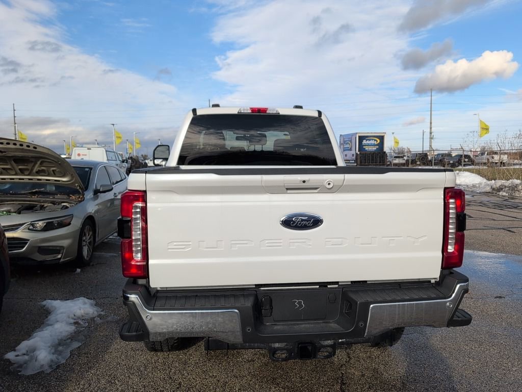 Used 2025 Ford F350 Lariat image 23