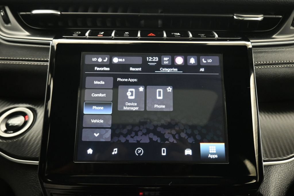 Used 2025 Jeep Grand Cherokee L Altitude AWD/4WD image 19