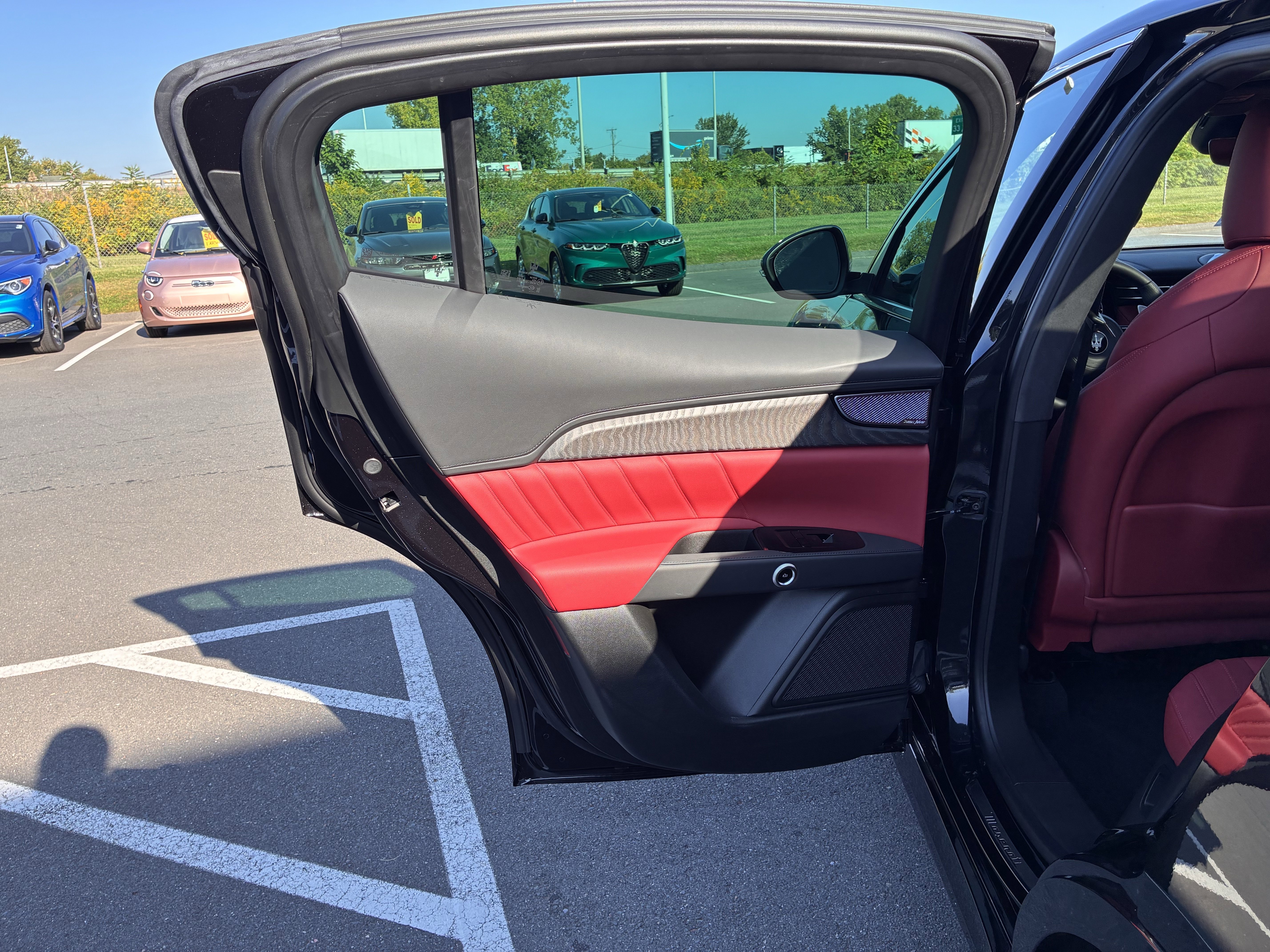 New 2025 Maserati Grecale GT image 30