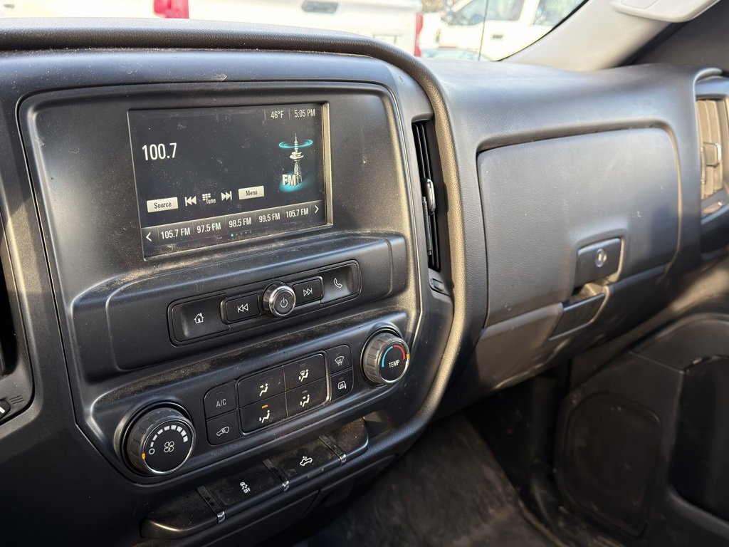 Used 2016 Chevrolet Silverado 1500 Custom image 10