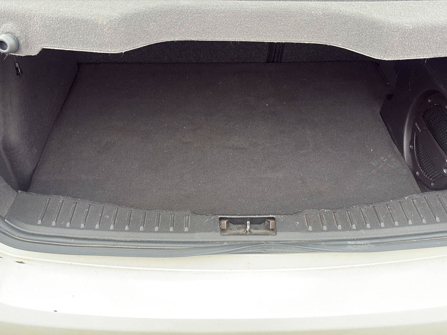 Used 2018 Ford Focus Titanium FWD image 12