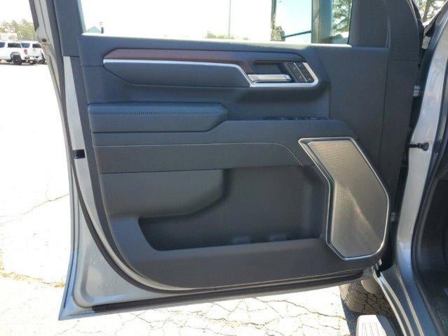 New 2026 GMC Sierra 2500 Denali AWD/4WD image 17