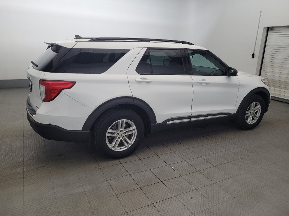 Used 2021 Ford Explorer XLT w/ Class III Trailer Tow Package AWD/4WD image 10