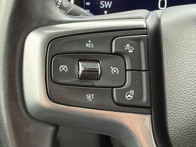 Used 2023 Chevrolet Silverado 1500 LT image 13