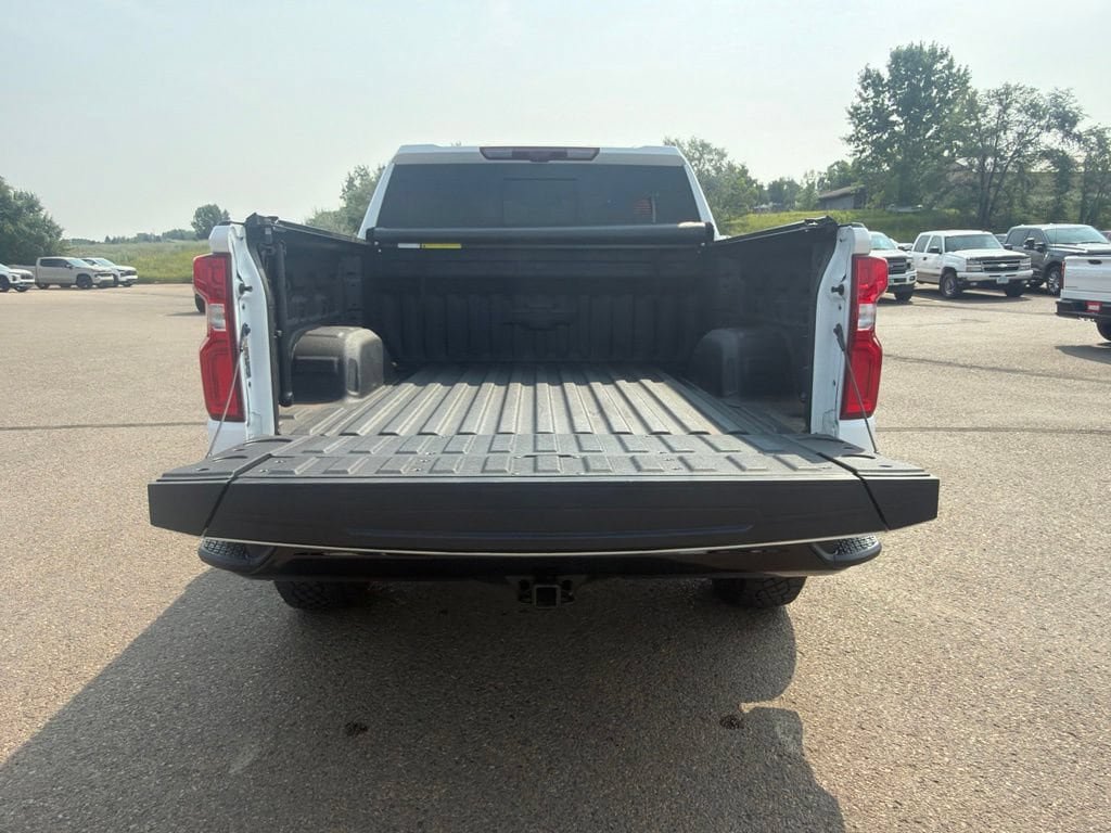 Certified 2025 Chevrolet Silverado 1500 ZR2 w/ Technology Package AWD/4WD image 37