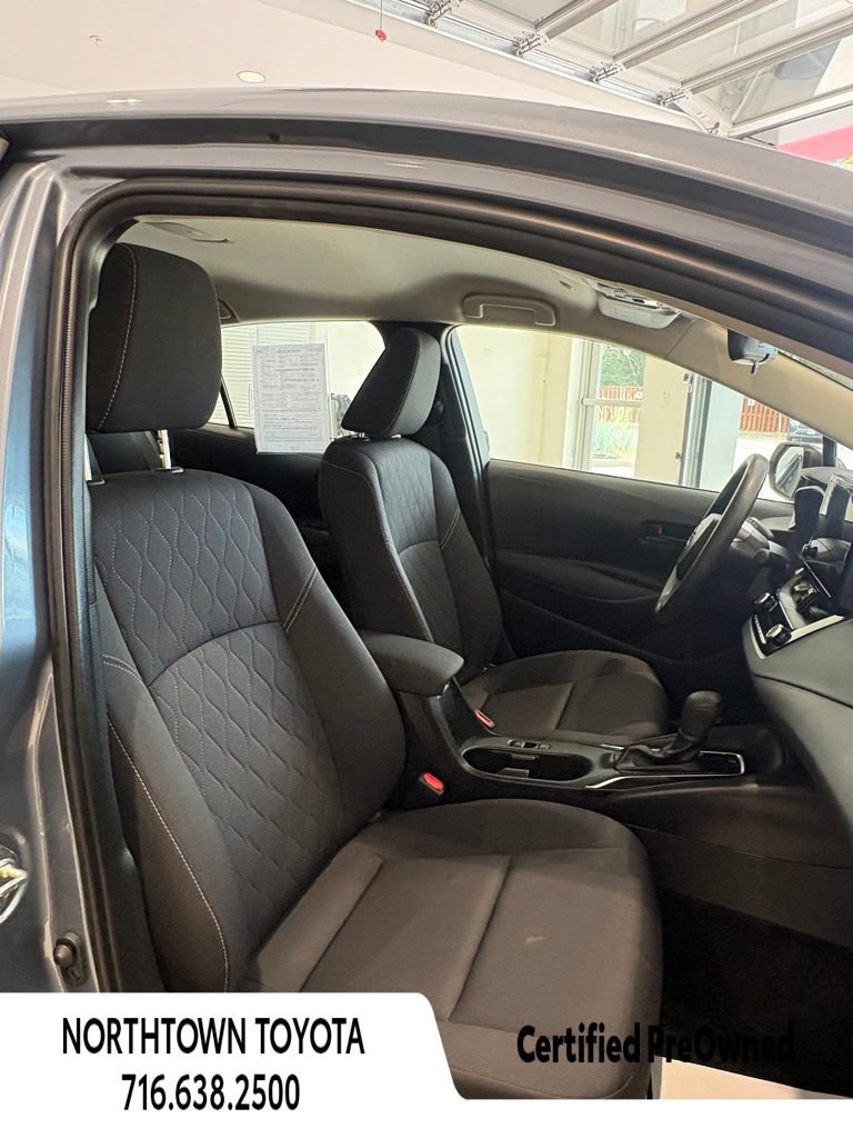 Used 2023 Toyota Corolla LE w/ Carpet Mat Package (TMS) FWD image 15