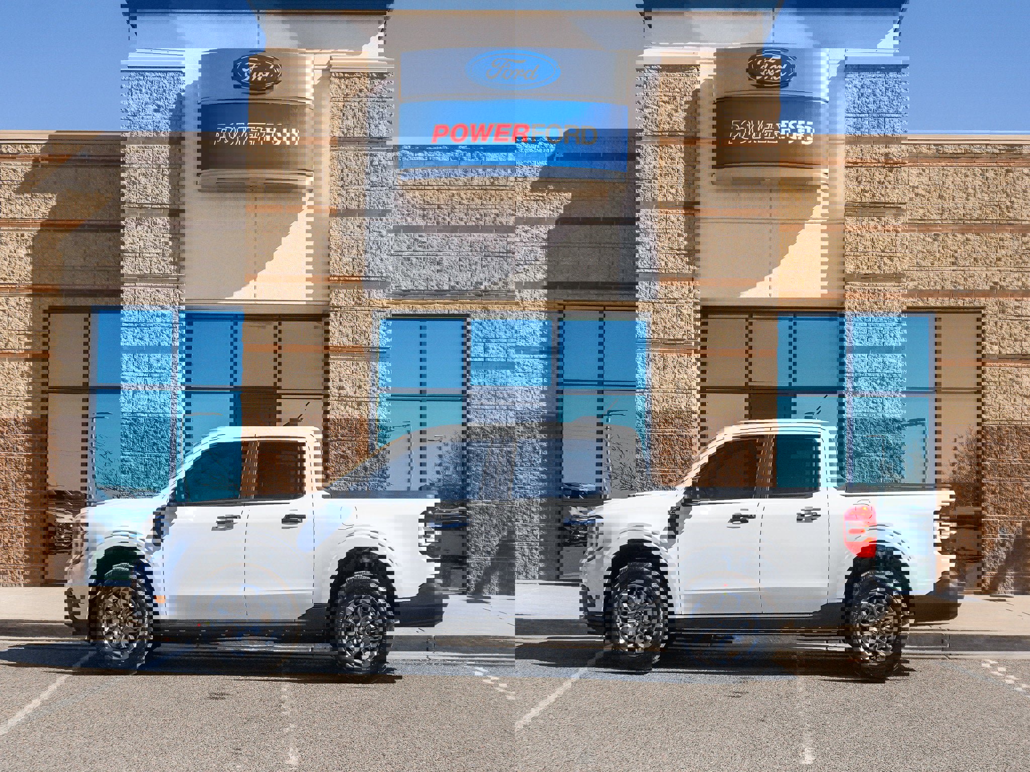 New 2026 Ford Maverick XLT image 9