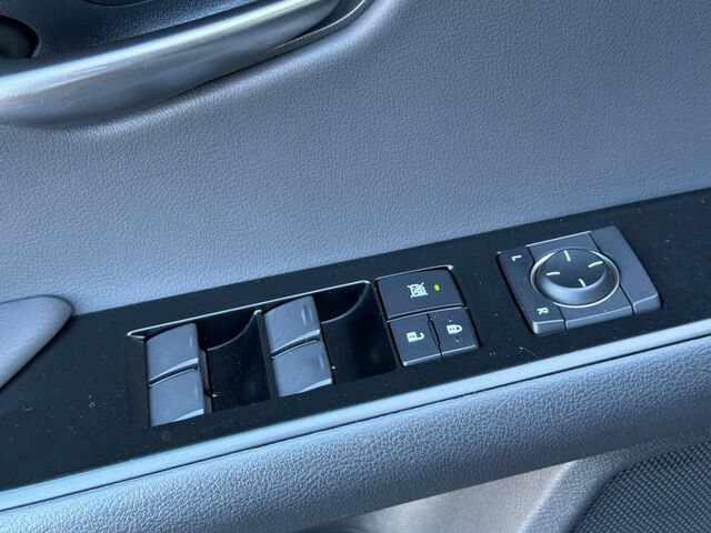 Used 2020 Lexus UX 250h w/ Premium Package AWD/4WD image 14