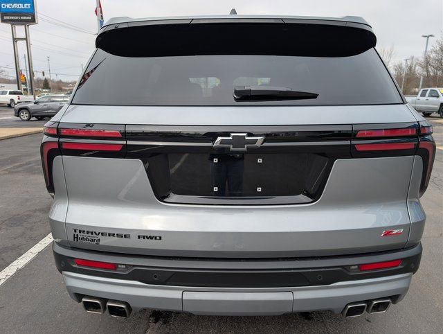 Used 2024 Chevrolet Traverse Z71 w/ LPO, Floor Liner Package image 4