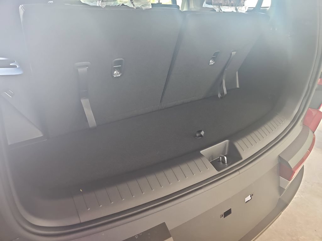 New 2026 Hyundai Santa Fe Limited FWD image 13