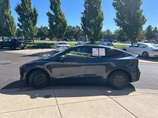 Used 2026 Tesla Model Y Long Range AWD/4WD image 4
